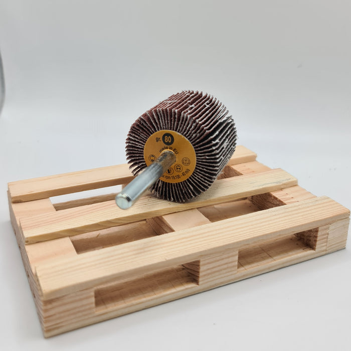 40 X 30 X 6 SHAFT MOUNTED FLAP WHEEL