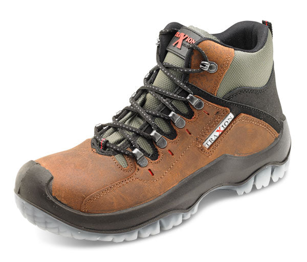 TRAXION BOOT BROWN